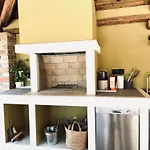 Koronsovac House With 4 Пореч