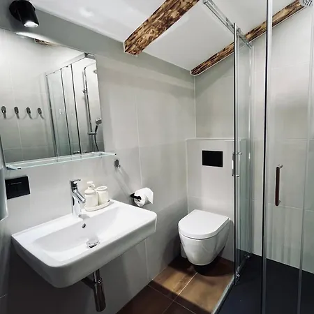 דירה Koronsovac House With 4 *