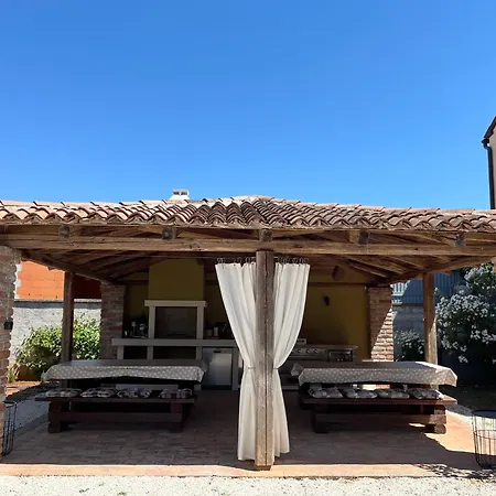 Koronsovac House With 4 Porec