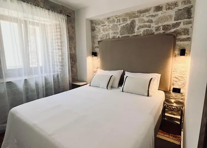 Lejlighed Koronsovac House With 4